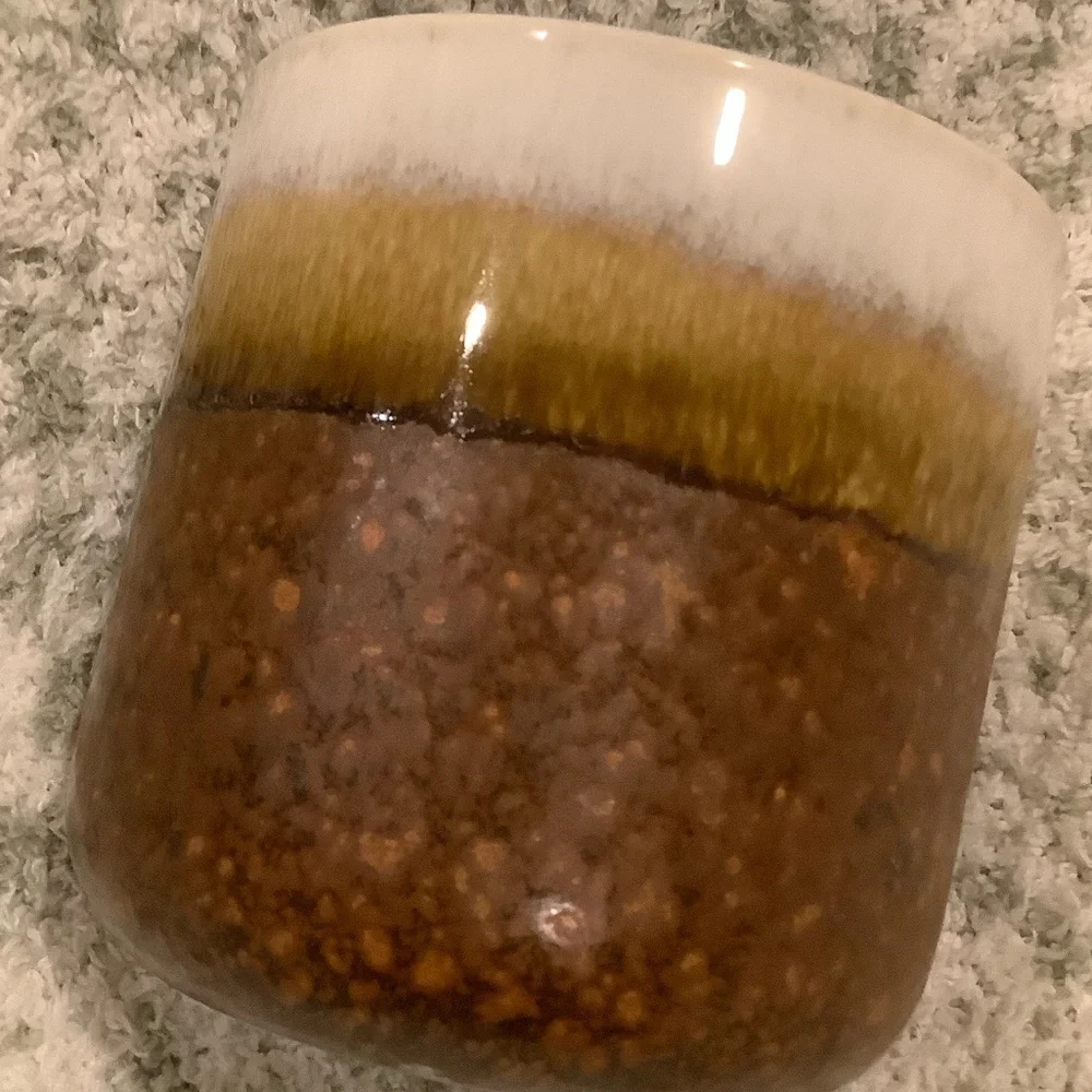 Ceramic Scented Honey Bun Soy Candle NWT 14 oz.   - Brown Gold and White Glazing - Picture 5 of 16